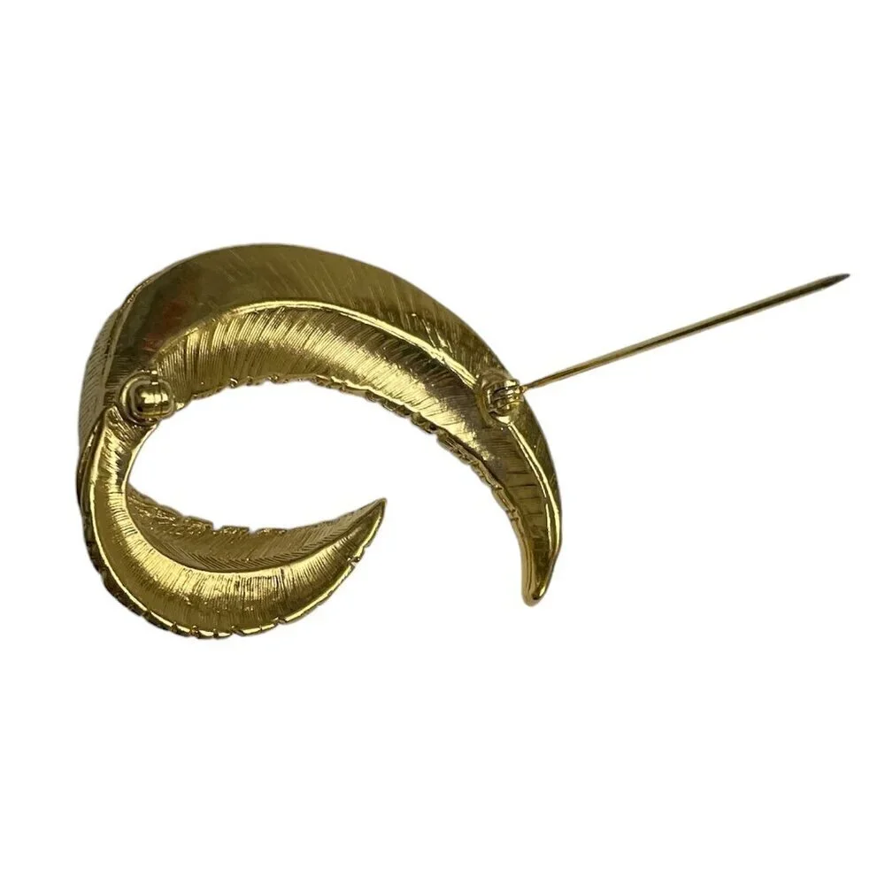Gold Tone Curved Feather Brooch Large Leaf Pin Gold Fashion Jewelry